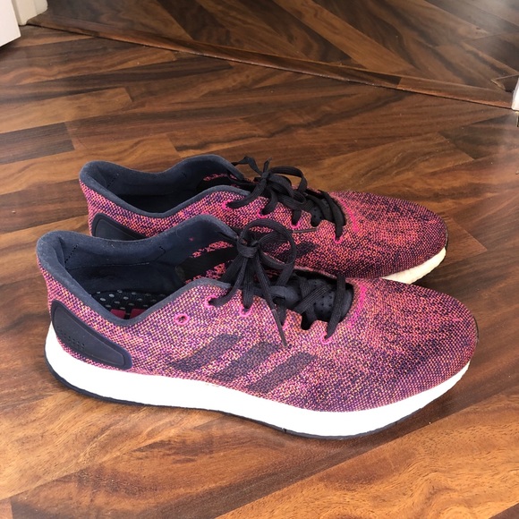 *Accepting Offers!* Men’s ADIDAS SIZE 10 Shoes - Picture 4 of 9